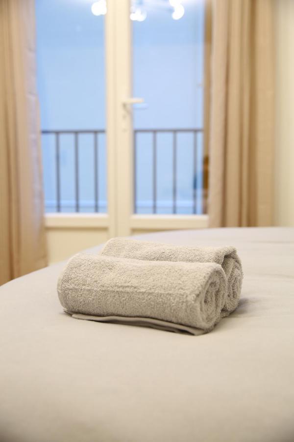 דירות Paris: Agreable Chambre D'Un Grand Artiste מראה חיצוני תמונה